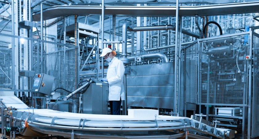 Produkcja wyrobów z tworzyw sztucznych dla przemysłu