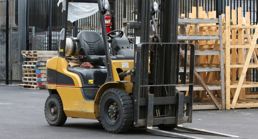 Nowy, czy używany — na jaki wózek widłowy się zdecydować?