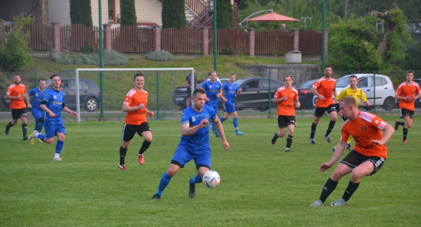 (Foto,video) LIGA OKRĘGOWA: Jordan wraca do gry, dobrej gry