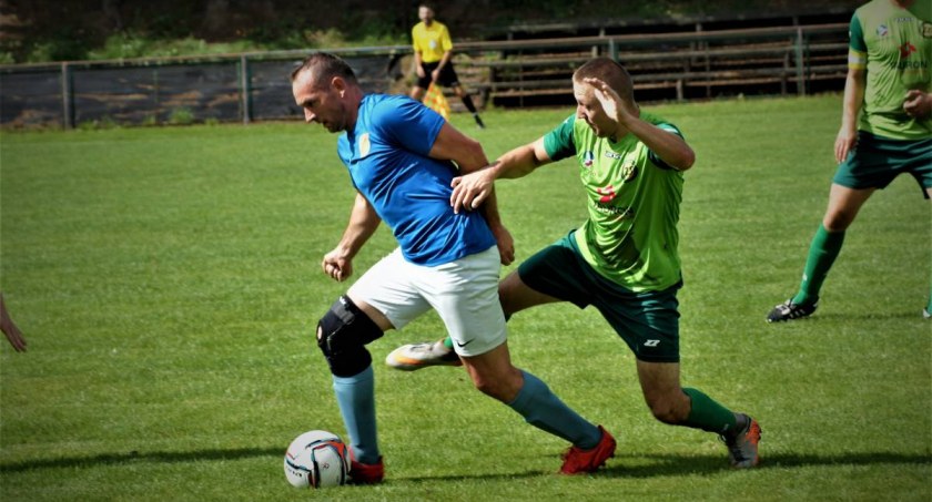 LIGA OKRĘGOWA OŚWIĘCIMSKA: Przełamanie Naroża, szóstka Babiej Góry