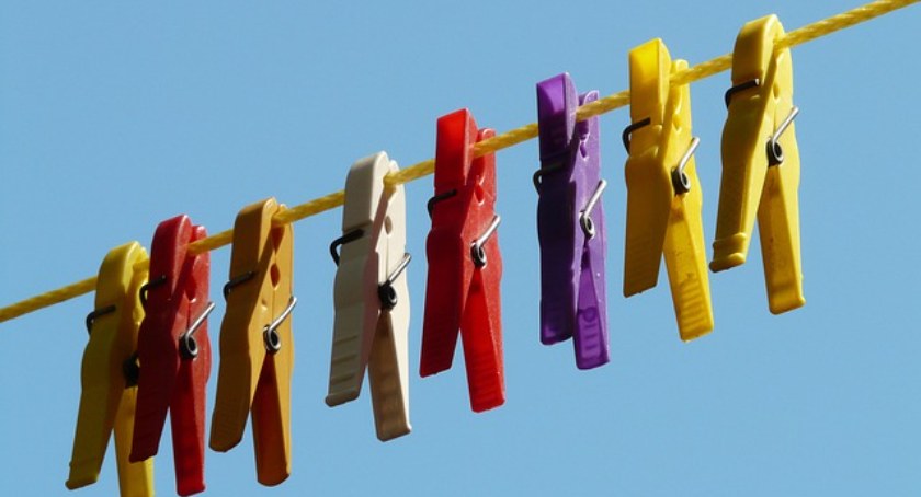 Suszenie prania na dworze czy w domu – które rozwiązanie jest lepsze?