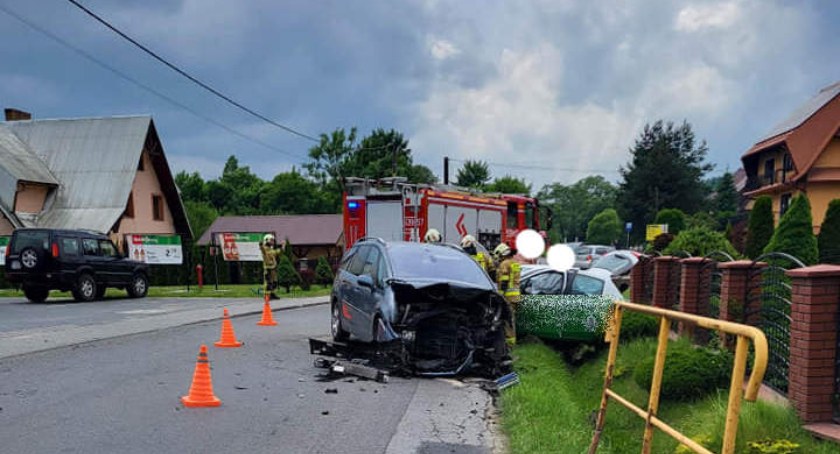 Poważny wypadek w Bystrej Podhalańskiej 