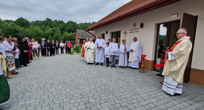Jachówka: Otwarto Izbę Pamięci Rozalii Celakówny 