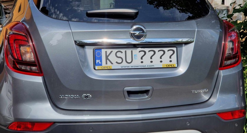 Tablice rejestracyjne z KSU przestaną być wydawane? 
