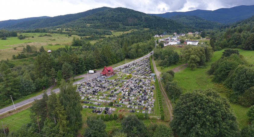 Na skawickim cmentarzu – legenda