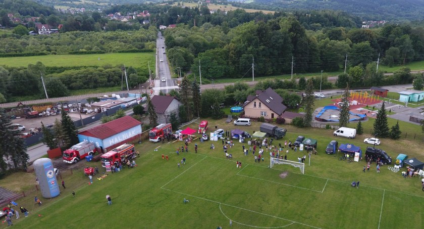 Piknik Bezpieczne Wakacje w Makowie Podhalańskim 