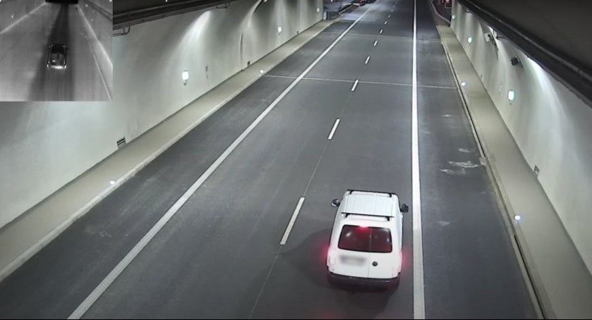 16 tysięcy „fotopamiątek” z tunelu w Naprawie 
