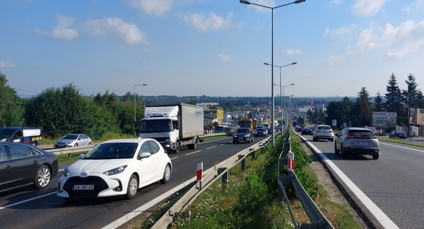 Wjazd do i wyjazd z Krakowa staną się gehenną?