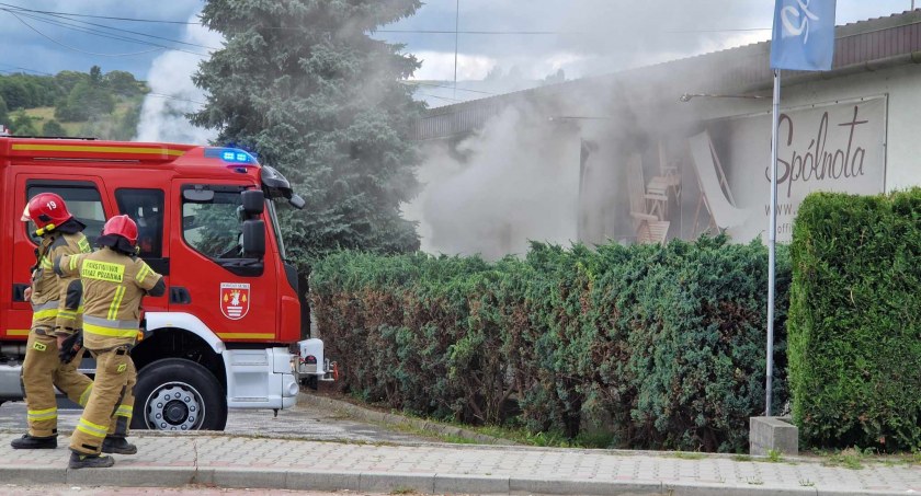 Białka: Pożar w zakładzie drzewnym (Aktualizacja)