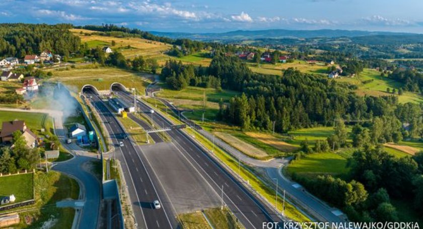 Naprawa. Rekord w tunelu na Zakopiance