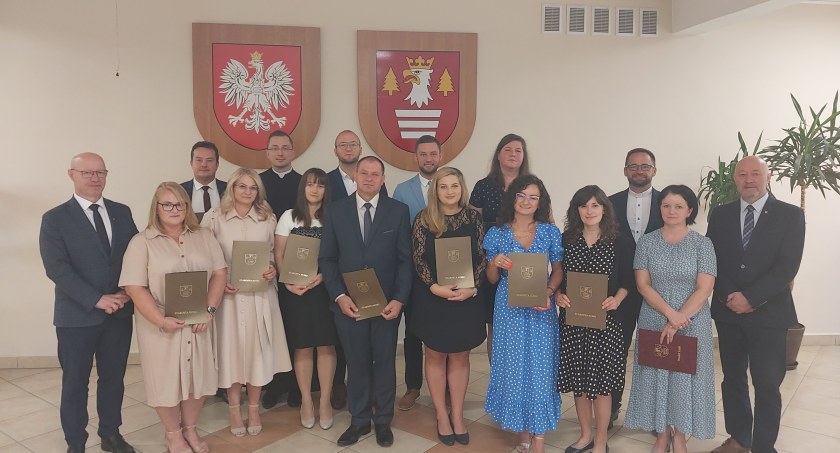 Siedemnastu nauczycieli z awansem zawodowym