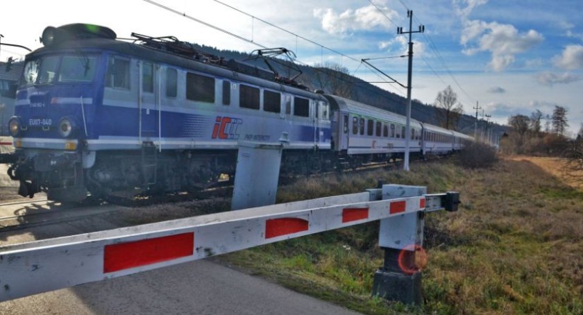 Zmiany w połączeniach dla Powiatu Suskiego od września