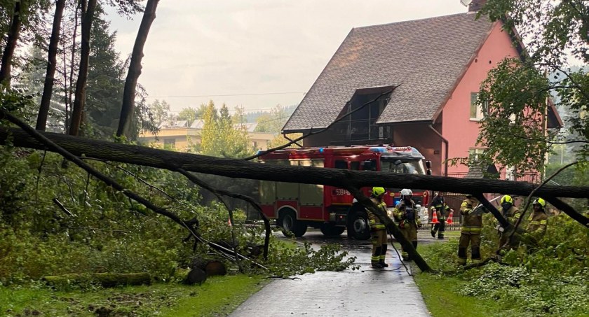 Bilans niedzielnych ulew w powiecie suskim 