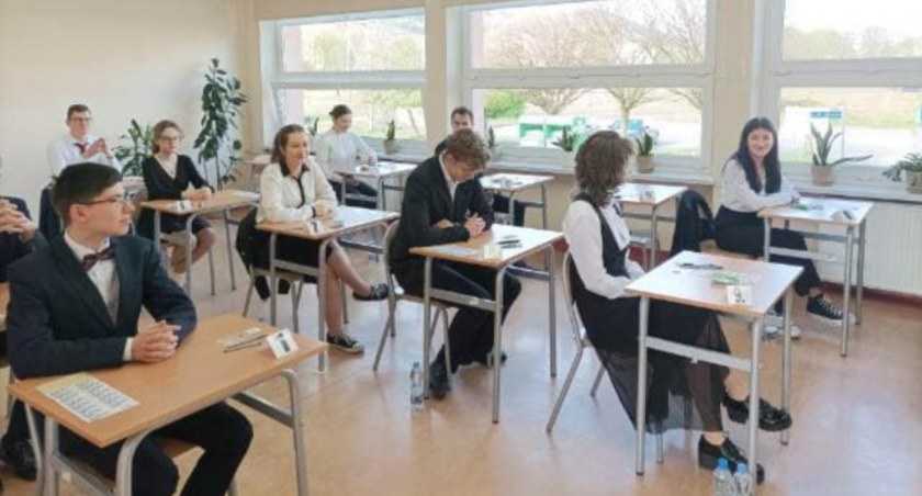 Starosta o maturach i naborze do szkół ponadpodstawowych 