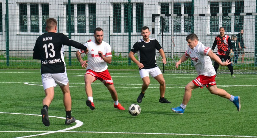 Tym razem zagrali w komplecie. Amatorzy na dobre zaczęli sezon 