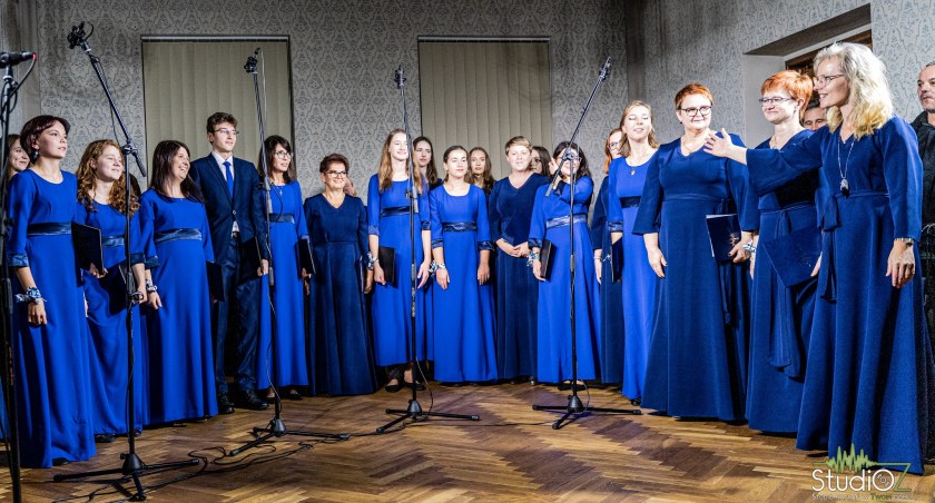 Chór Bel Canto w Jordanowie: Odkryj Pasję Śpiewu i Przygodę Wspólnego Muzykowania