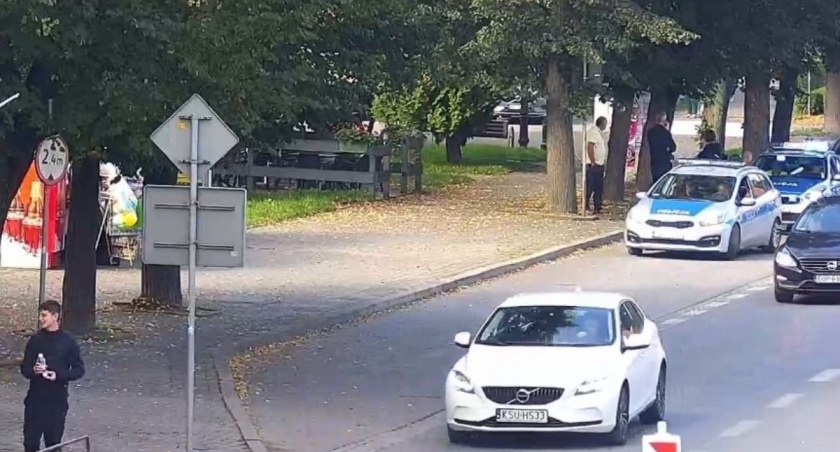 Sucha Beskidzka: 14-latek potrącony na pasach 