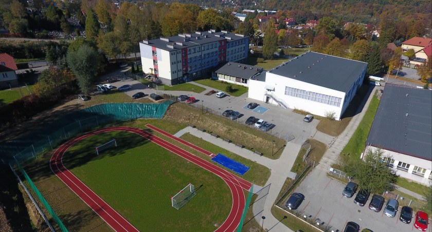 Fotowoltaika dla i na budynkach publicznych