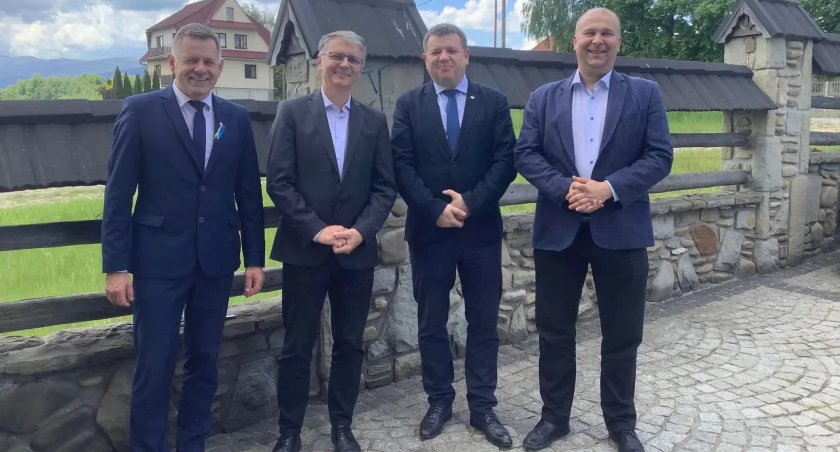 Poseł Krzysztof Kozik dla Powiatu Suskiego