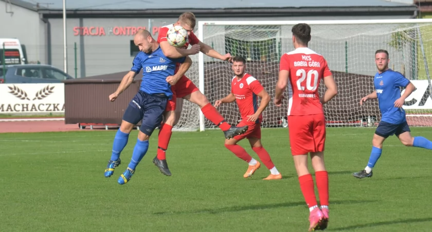 Derby dla Żurawia! Naroże lepsze od LKS Bobrek 