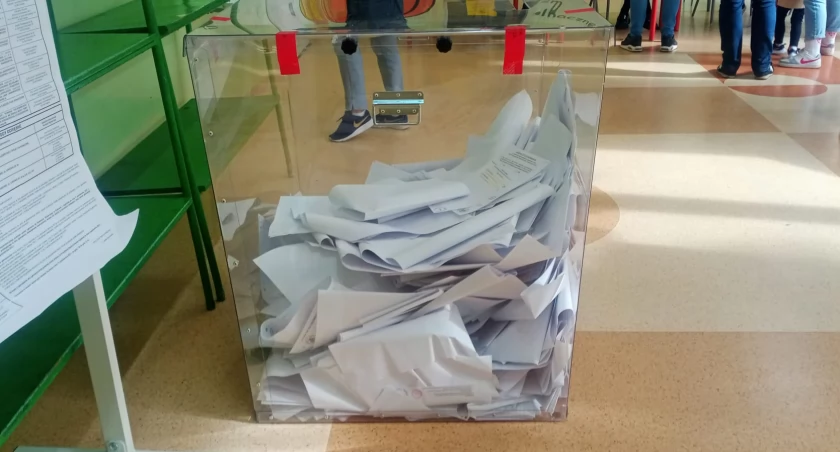 Rekordowa frekwencja. Sondażowe wyniki 