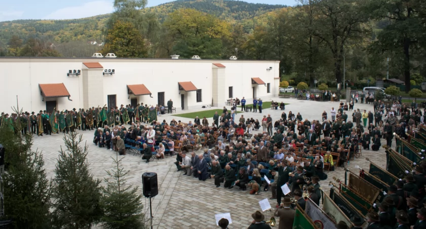 100-lecie Polskiego Związku Łowieckiego w Suchej Beskidzkiej
