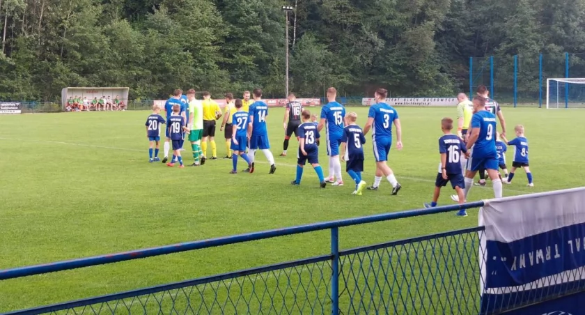 Tempo wyprowadza się z Białki