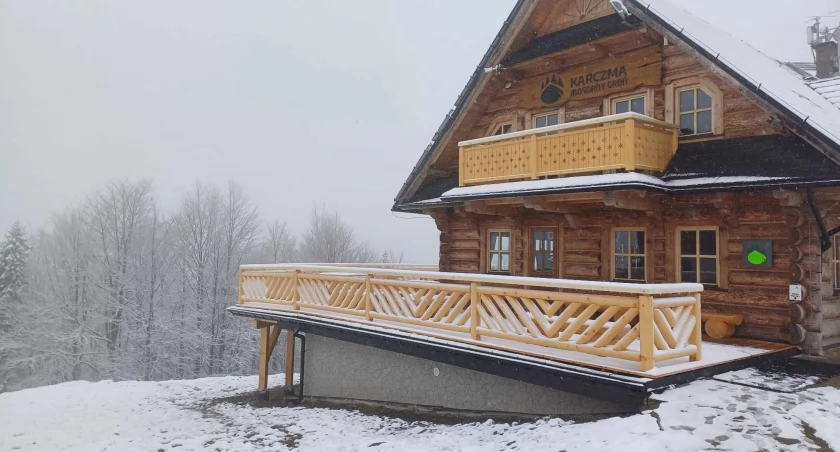 Pierwsze płatki śniegu w Zawoi zapowiadają zimę w powiecie suskim?