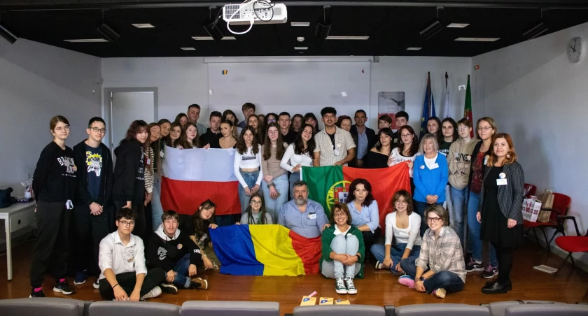 Moja Droga do Spełnienia Marzeń: Mobilność Uczniów i Nauczycieli do Portugalii w Ramach Projektu Erasmus+