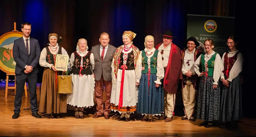 Laur Babiogórski dla zespołu regionalnego Cieślica
