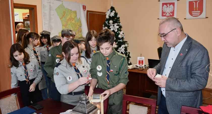 Betlejemskie Światło Pokoju Rozświetla Gminę Stryszawa