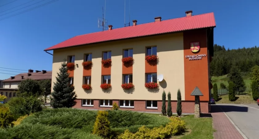 Nie wszystkie urzędy będą jutro czynne 