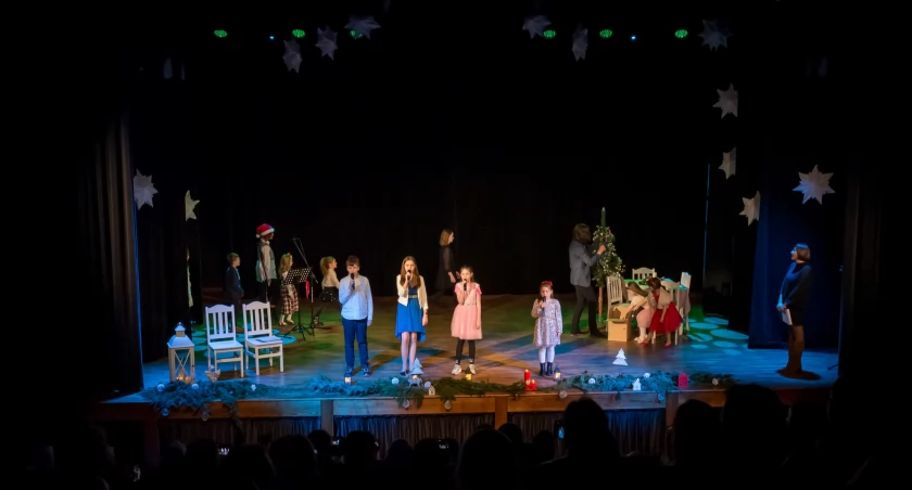 Makowskie Centrum Kultury: Zajęcia Teatralne z Elementami Śpiewu