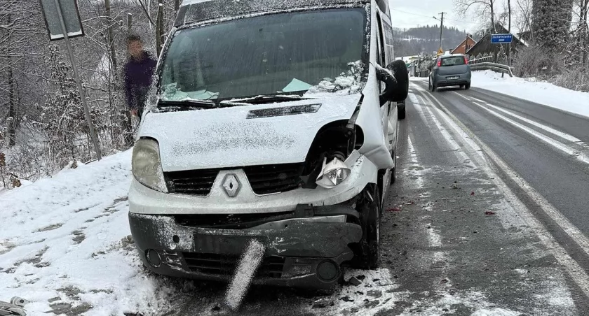 Po kolizji droga w Budzowie była zablokowana 