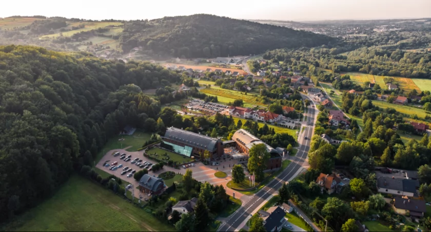 Wadowice i Młyn Jacka Hotel & SPA nową bazą Valvoline Rajdu Małopolski