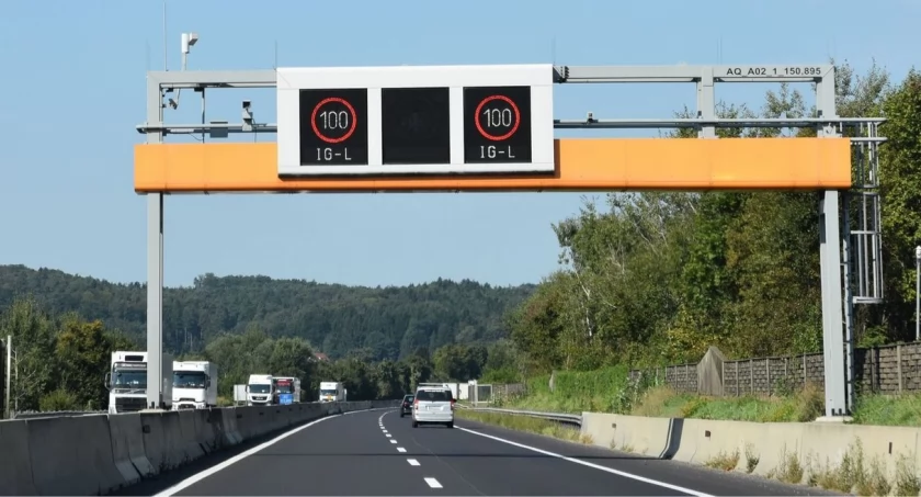 Przepisy drogowe w Austrii: co trzeba wiedzieć?