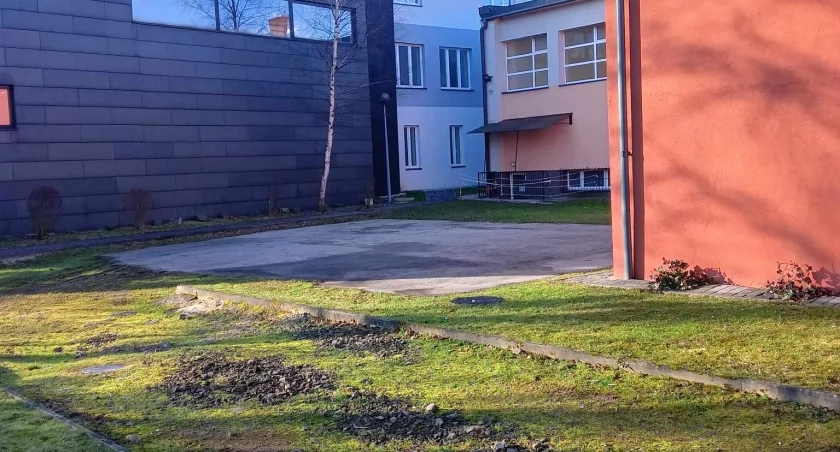 Szkolne boiska do przebudowy