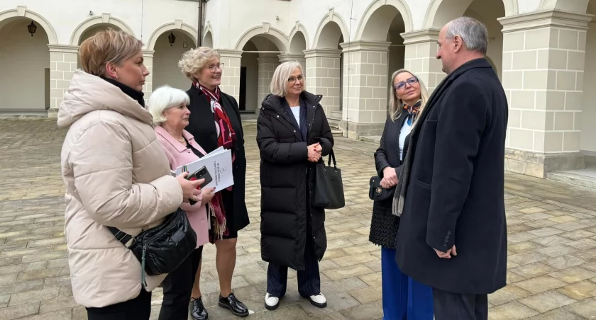 Spotkanie z seniorami w Suchej Beskidzkiej