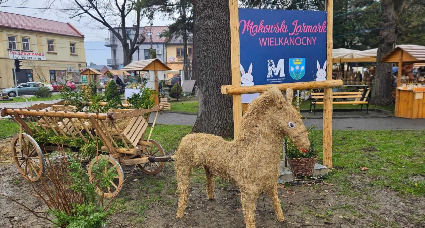 Makowski Jarmark Wielkanocny zachęca i zaprasza