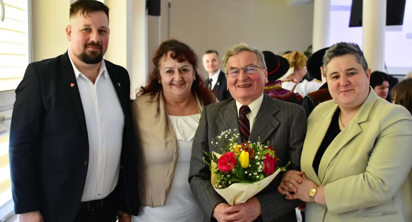 Tadeusz Uczniak z nagrodą Starosty Suskiego