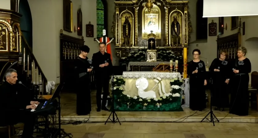 Oddali hołd papieżowi, pomogli ciężko chorej Pani Monice 