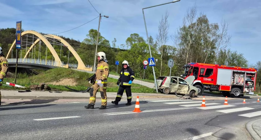 Niespokojna niedziela na drogach (Aktualizacja)