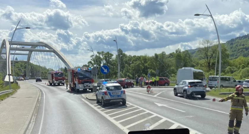 Sucha Beskidzka: Która to już kolizja na tym skrzyżowaniu (Aktualizacja)