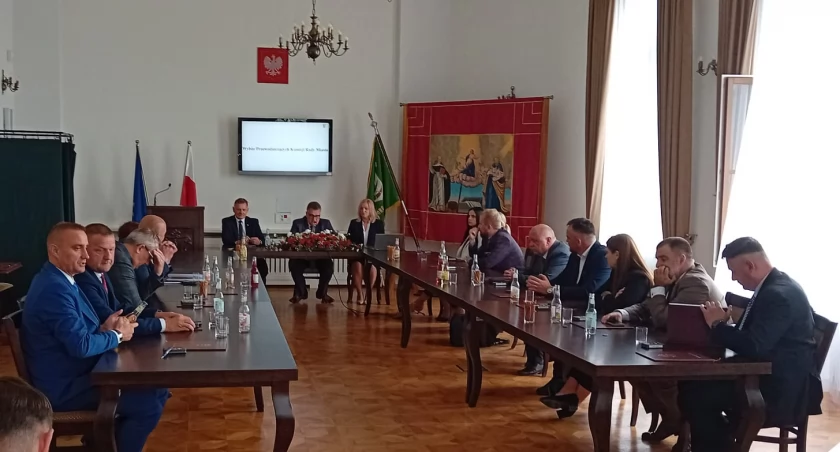 Burmistrz Jordanowa złożył ślubowanie. Rada Miasta również 