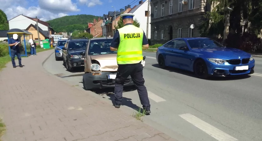 Przedpołudniowa kolizja w Suchej Beskidzkiej