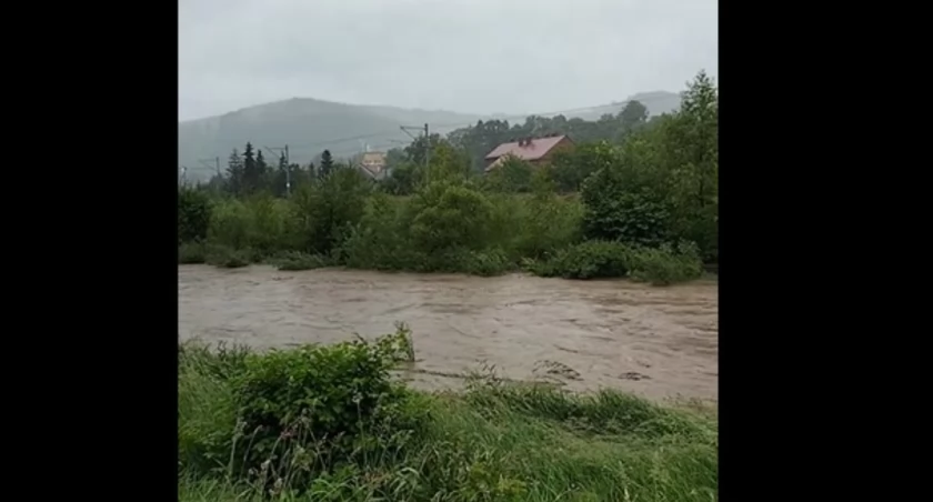 Stan alarmowy na Stryszawce przekroczony 