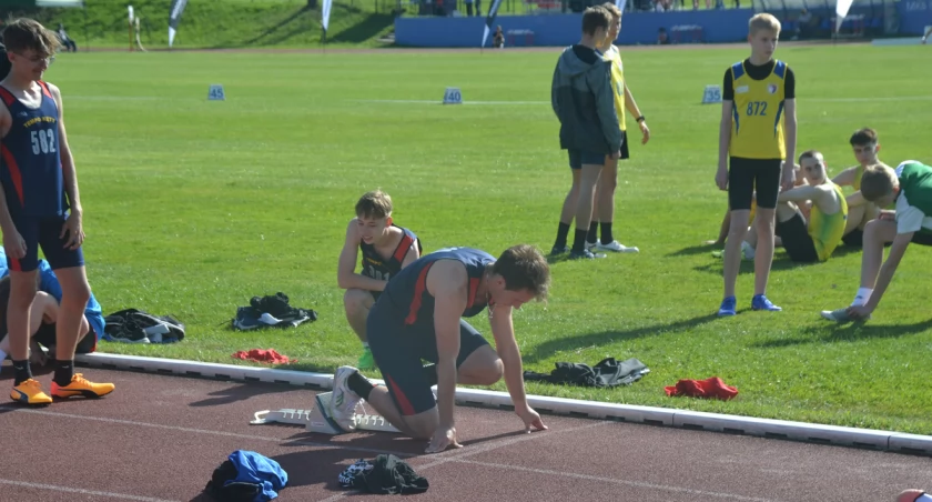 Lekkoatletyczne święto w Suchej Beskidzkiej - przyjdź i dopinguj nasze młode talenty!