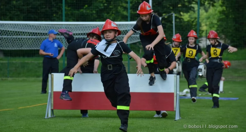 Przeżyjmy to jeszcze raz, czyli X Powiatowe Młodzieżowe Zawody Sportowo-Pożarnicze w obiektywie Bogusława Dobisza