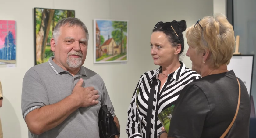 Otwarto wystawę poplenerową w Suchej Beskidzkiej 