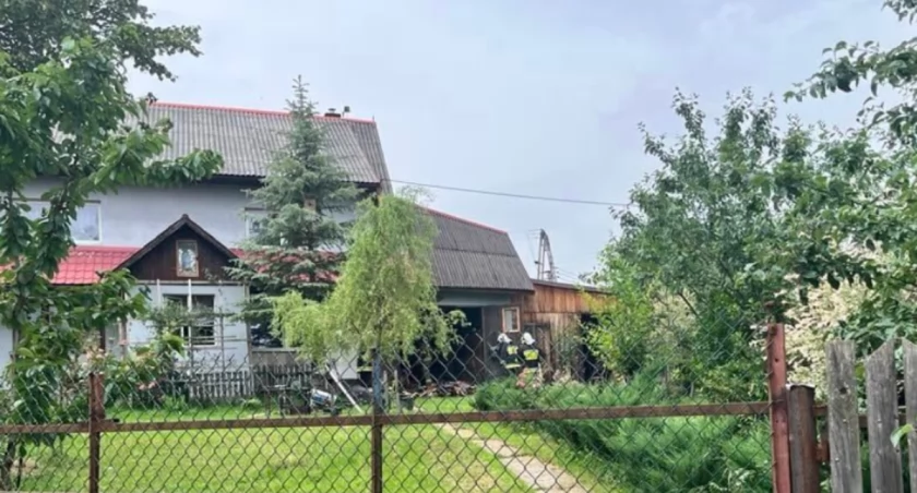 Sidzina: Pożar w garażu 